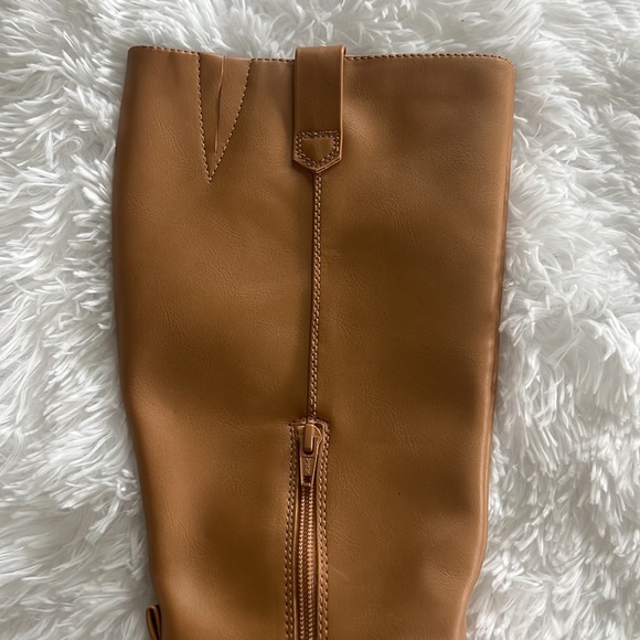 New! Women’s wide calf heeled boots - Picture 4 of 8